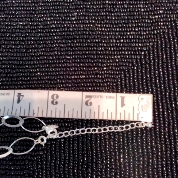 Beautiful necklace and earrings set - Picture 9 of 9